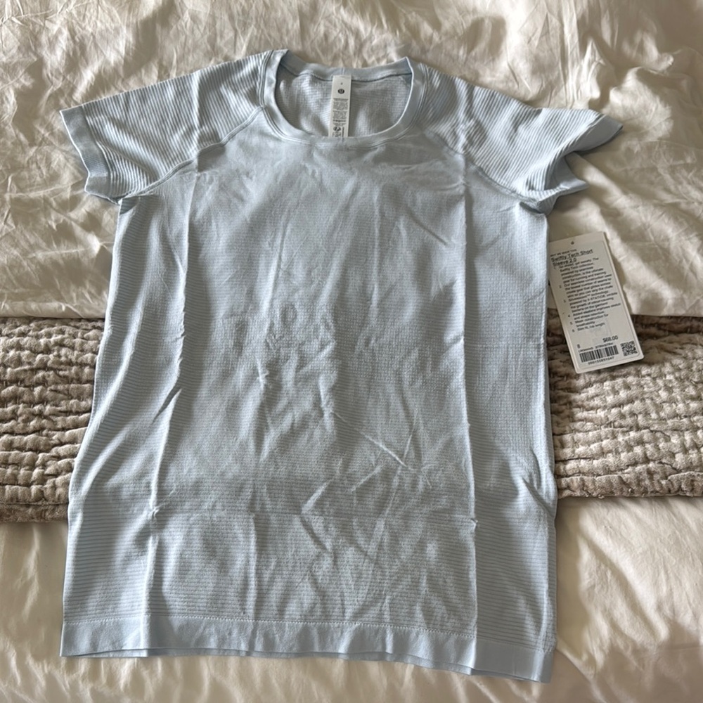 Lululemon Athletica Sky Blue Tee - Picture 2 of 9